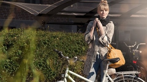 mũ bảo hiểm v&ocirc; h&igrave;nh