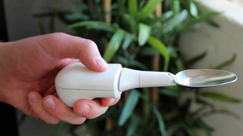 th&igrave;a d&agrave;nh cho người bị b&ecirc;nh parkinson